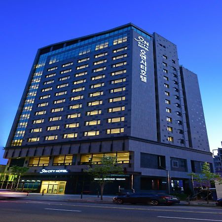 On City Hotel Чеонан Екстериор снимка