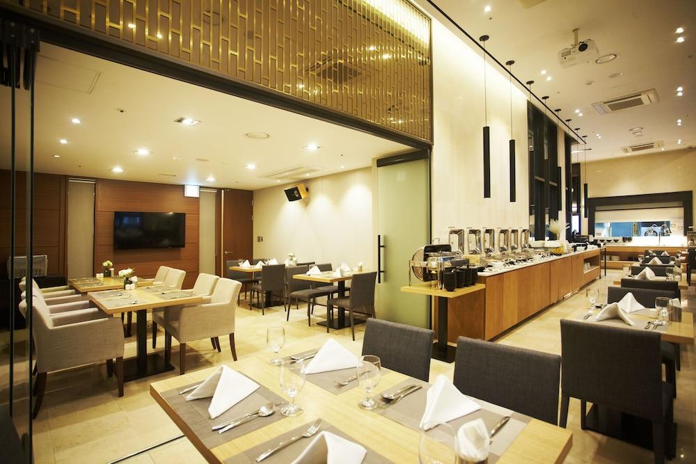 On City Hotel Чеонан Екстериор снимка