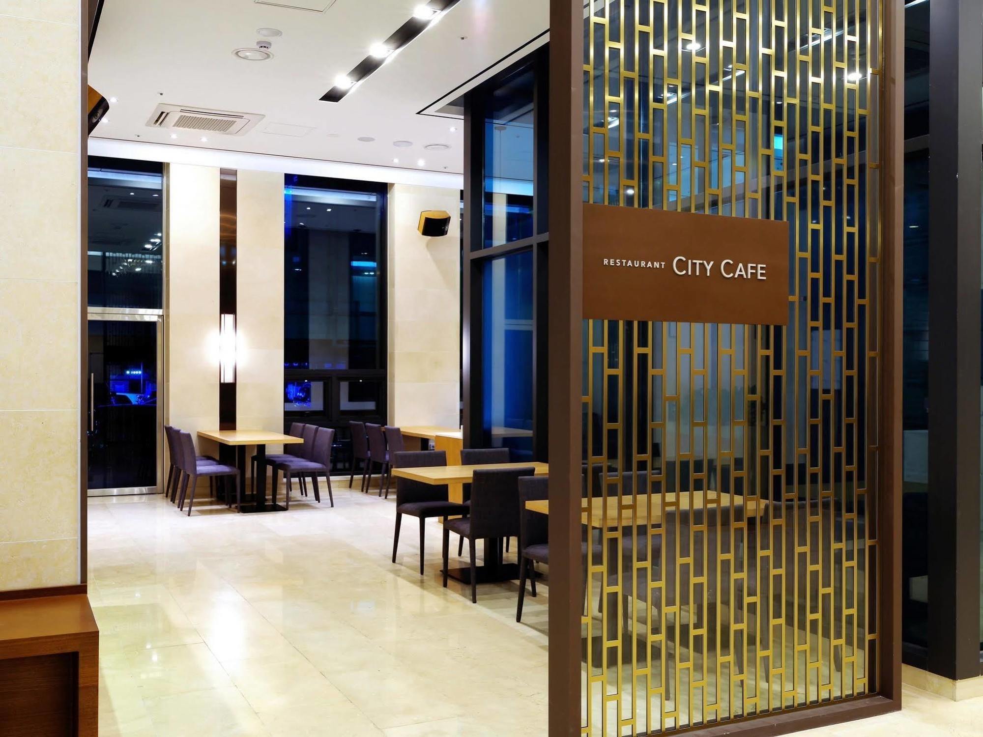 On City Hotel Чеонан Екстериор снимка